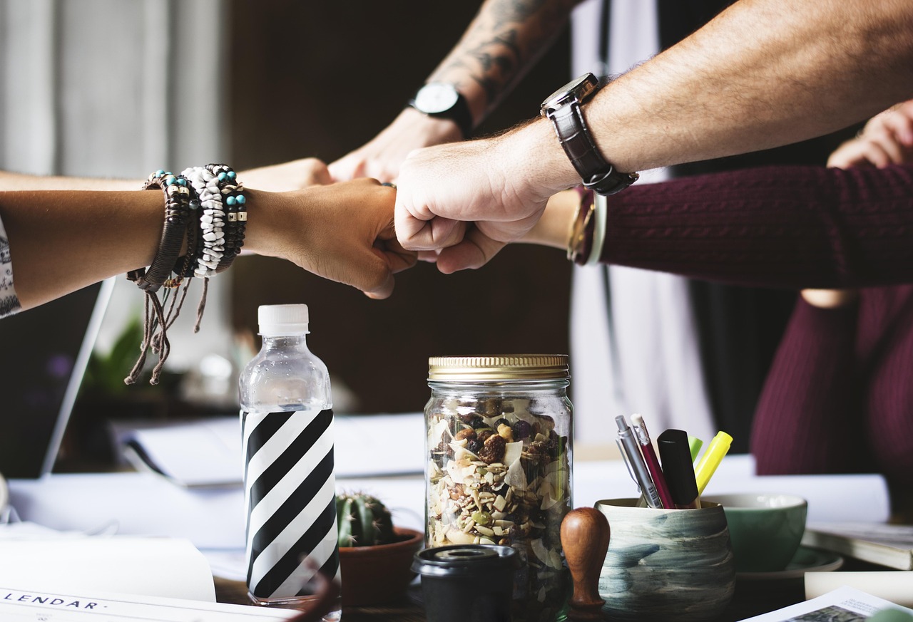 Quels partenariats stratégiques peuvent accélérer votre développement ? développez la croissance et l'innovation grâce à des partenariats stratégiques solides et durables.
